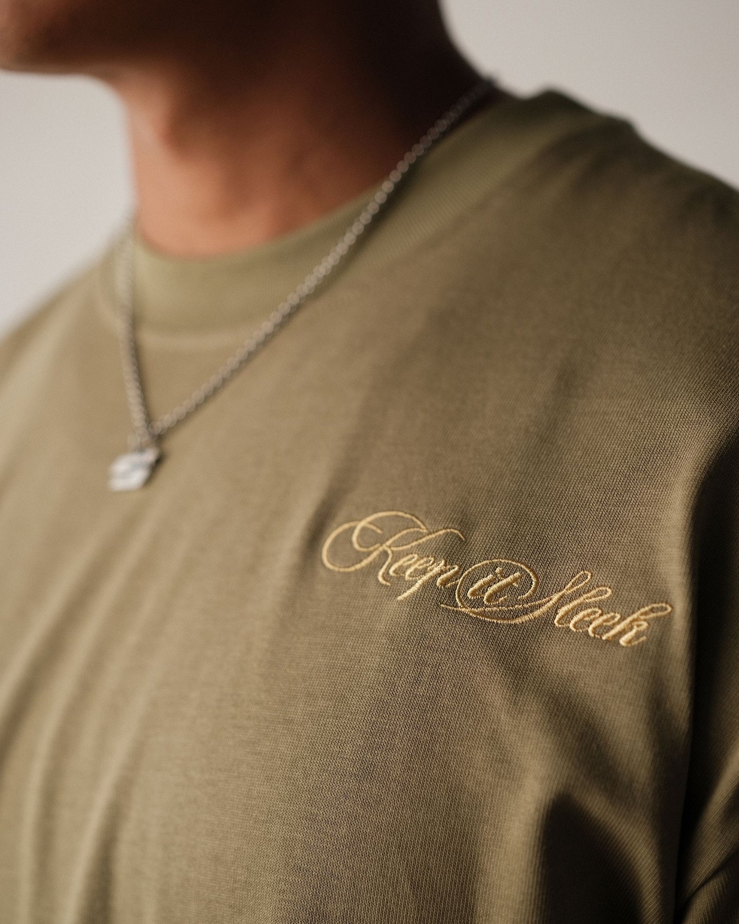 Signature Tee – Olive